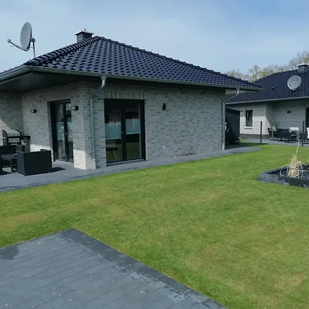 Devilina Mit Sauna Und Kamin Am Harkebruegger 別荘